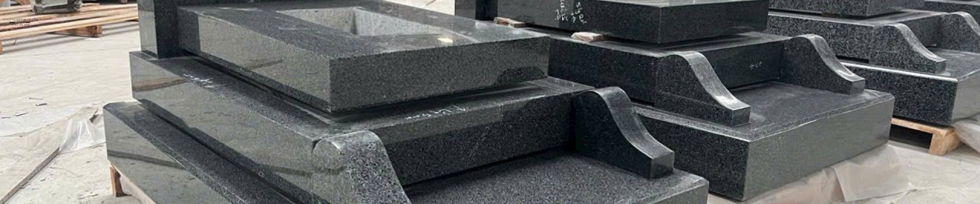 Mộ Tam Sơn - Điêu khắc đá Thức Hạnh