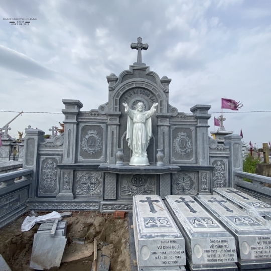 LĂNG MỘ CÔNG GIÁO - ĐÁ XANH ĐEN THANH HOÁ - MẪU 09