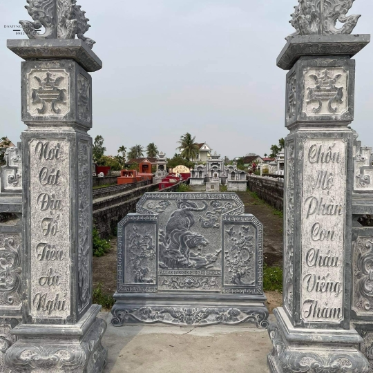 CỘT ĐÁ - ĐÁ XANH ĐEN THANH HOÁ - MẪU 02