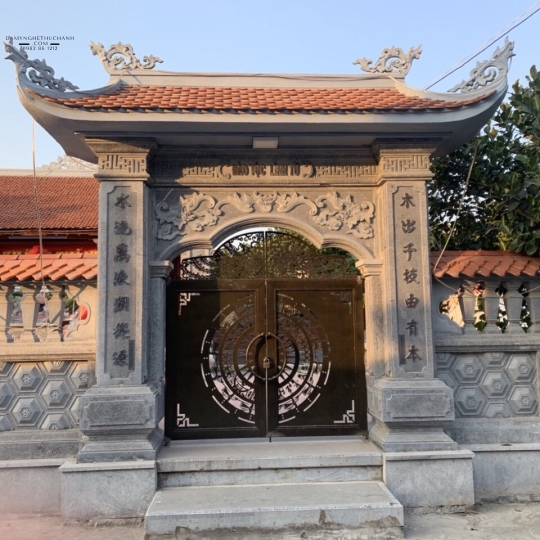 CỔNG NHÀ THỜ - LÀM BẰNG ĐÁ XANH ĐEN THANH HOÁ - MẪU 01