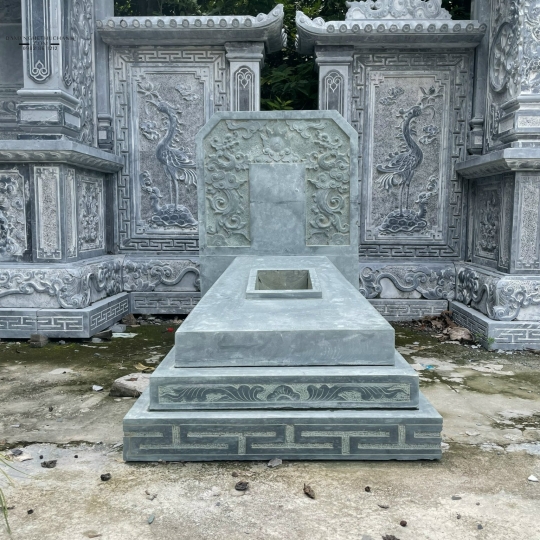 MỘ ĐÁ TAM CẤP - ĐÁ XANH RÊU - MẪU 01