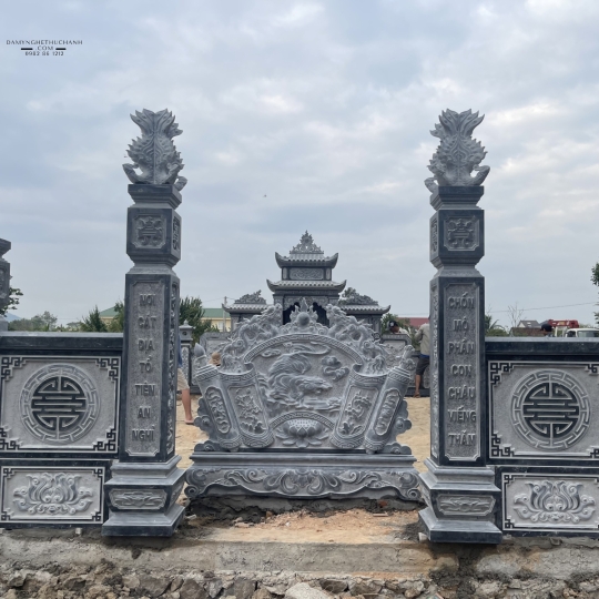 CUỐN THƯ ĐÁ XANH ĐEN THANH HOÁ - MẪU 03